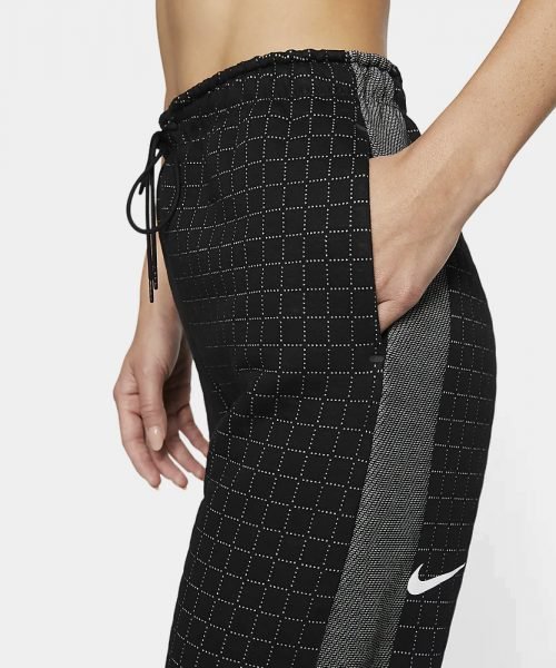 City Ready Sportswear - Image 1
