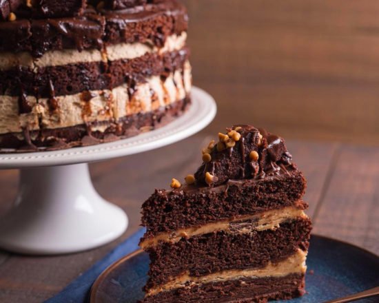 Jumbo Chocolate Chip Cookie Cake