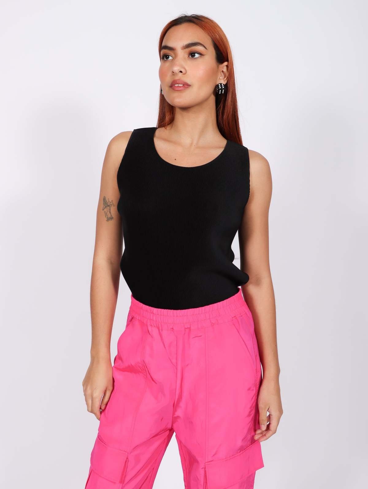 Mist Basics Tank in Black